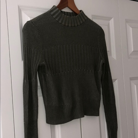 American Eagle long sleeve crop top size XS NWOT - Picture 3 of 7